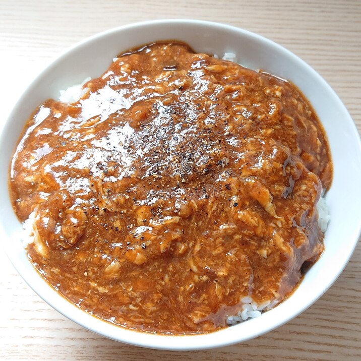 レトルトで作る☆卵とじハヤシライス丼